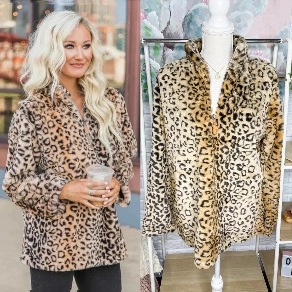Pink Lily Women's Size Medium Brown Leopard Print Faux Fur Quarter Zip Sweater
